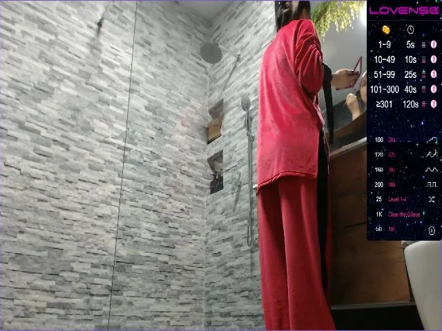 Live sex webcam photo for AddictingJ #271867062