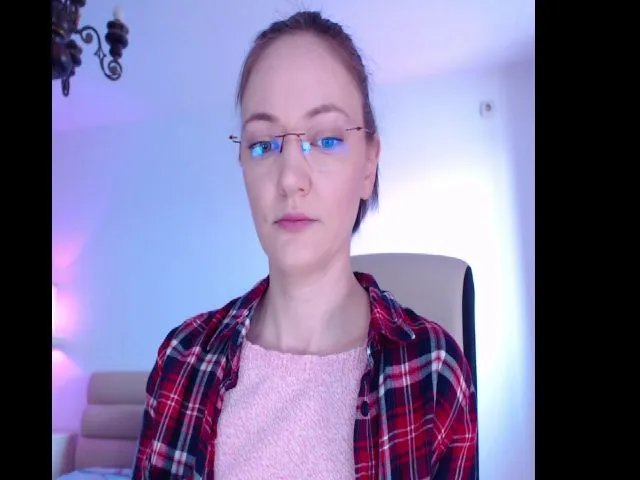 Live sex webcam photo for AddictiveLara #272827156