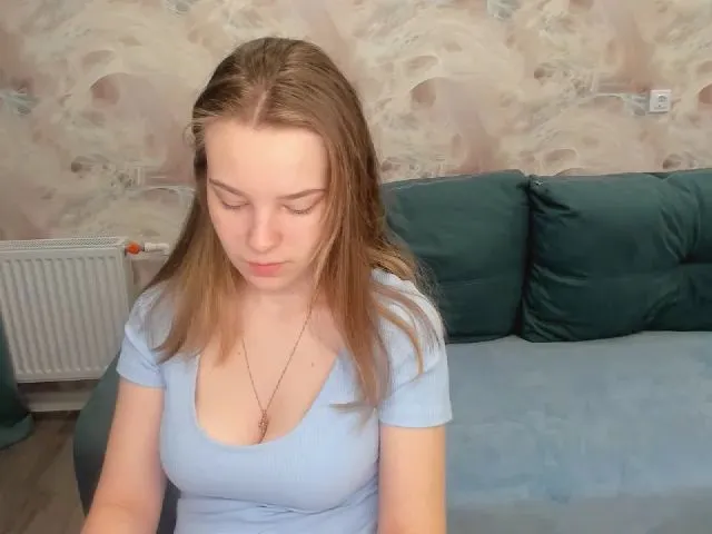 Live sex webcam photo for AdelBush #272172790