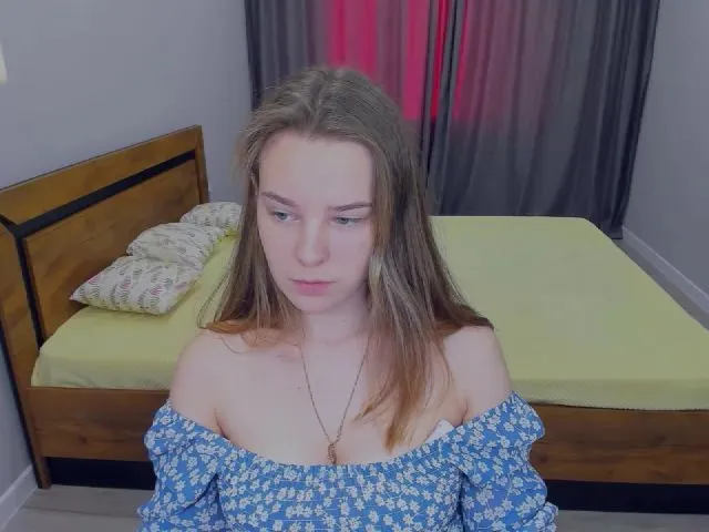 Live sex webcam photo for AdelBush #272185529