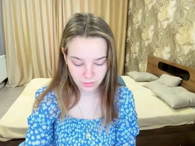 Live sex webcam photo for AdelBush #272312858