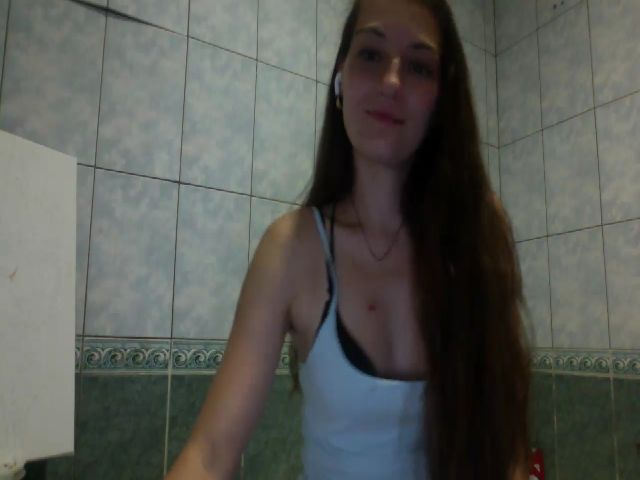 Live sex webcam photo for AdelinaiSexy #274547196