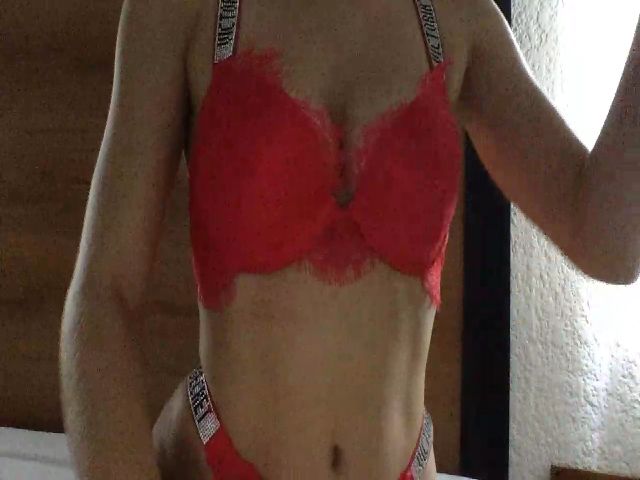 Live sex webcam photo for AdoreYou1 #274371498