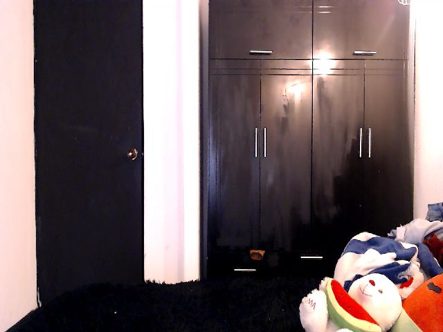 Live sex webcam photo for Adrena10 #272391646