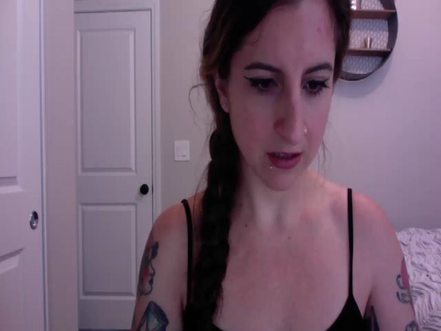 Live sex webcam photo for AdrinaMonroe #274232849