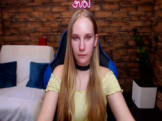 Live sex webcam photo for AgataRomanss #274470149