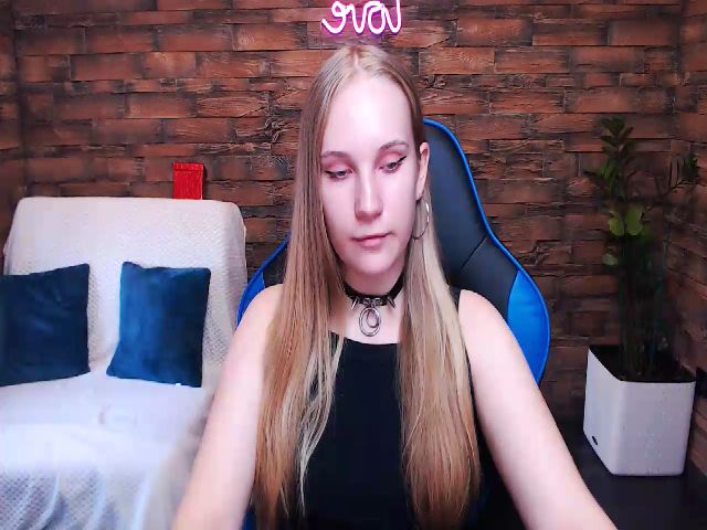 Live sex webcam photo for AgataRomanss #274520398