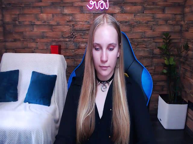 Live sex webcam photo for AgataRomanss #274542352