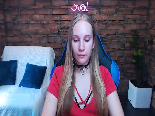 Live sex webcam photo for AgataRomanss #274563585