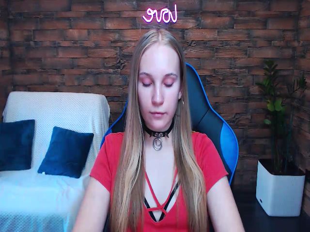 Live sex webcam photo for AgataRomanss #274563616