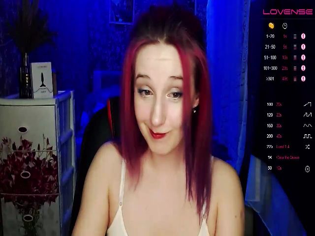 Live sex webcam photo for AgathaNoxe #273143391