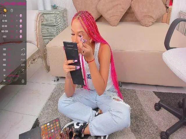 Live sex webcam photo for Agatha_C #272454598