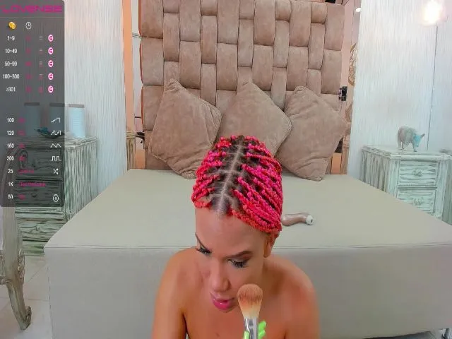 Live sex webcam photo for Agatha_C #272544500