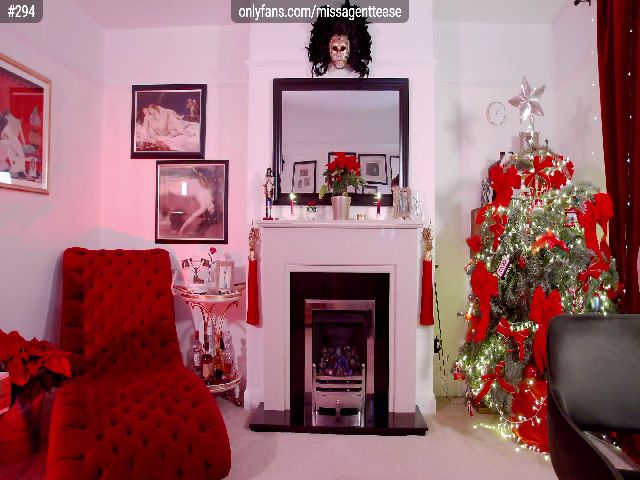 Live sex webcam photo for AgentTease #271809206