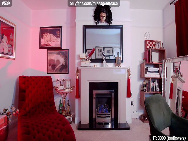 Live sex webcam photo for AgentTease #272444461