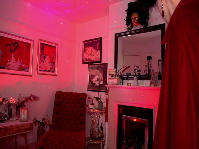 Live sex webcam photo for AgentTease #273248802