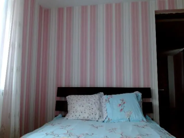 Live sex webcam photo for Agoodbabyez2 #272574296