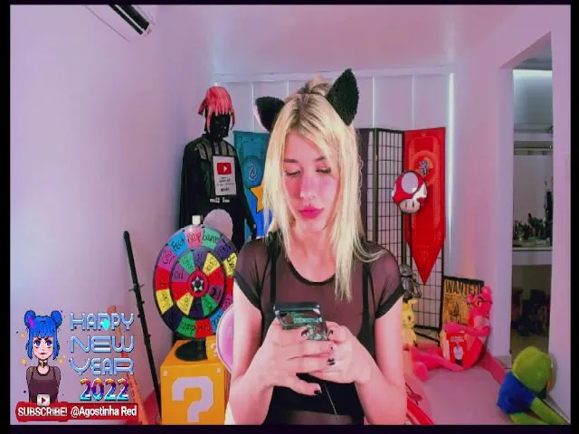 Live sex webcam photo for Agostinha_Red #271873296