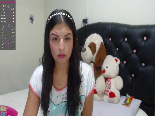 Live sex webcam photo for Ailinn_1 #273008818