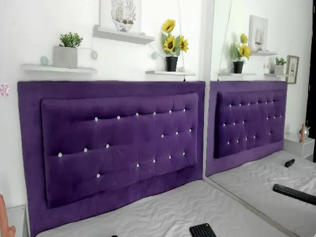 Live sex webcam photo for Ailinnp_1 #274224733