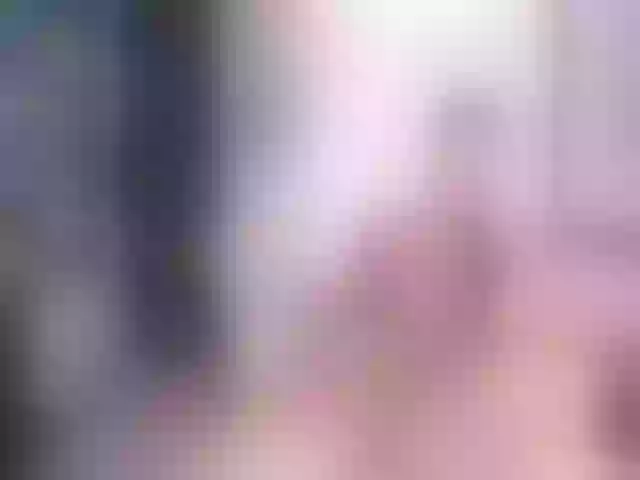 Live sex webcam photo for AiriKim #272155394