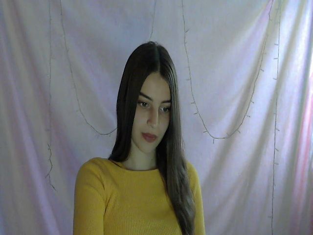 Live sex webcam photo for Airovissa #273405404