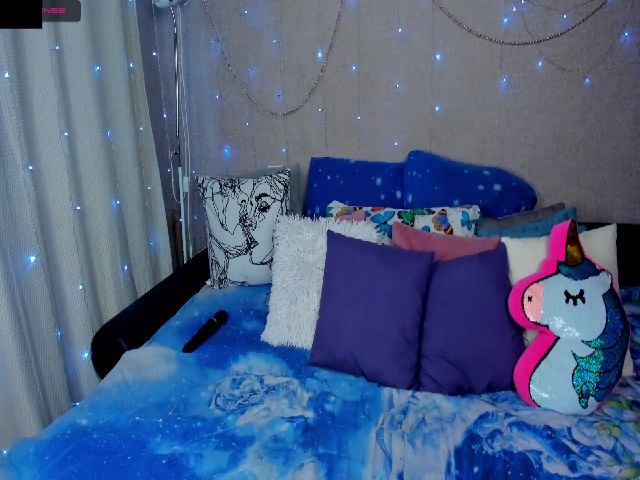 Live sex webcam photo for AiryHiss #272369310