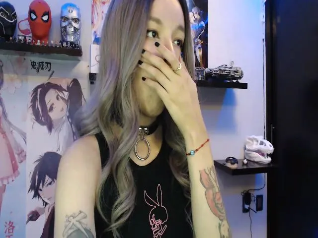 Live sex webcam photo for Akembaby #274388074