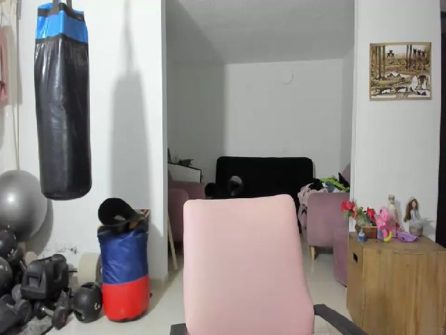 Live sex webcam photo for Akemi_lux #274517269
