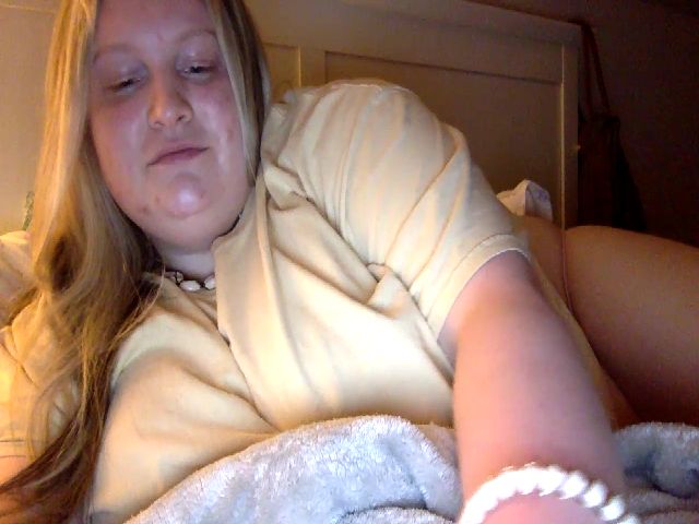 Live sex webcam photo for AlabamaHoney #272841638