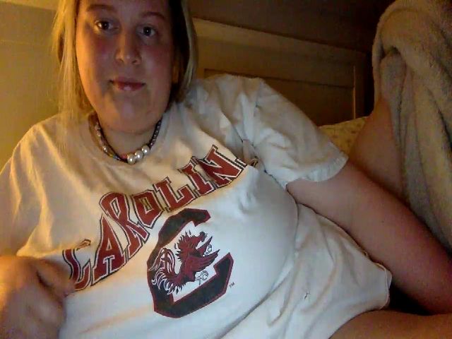 Live sex webcam photo for AlabamaHoney #273392533