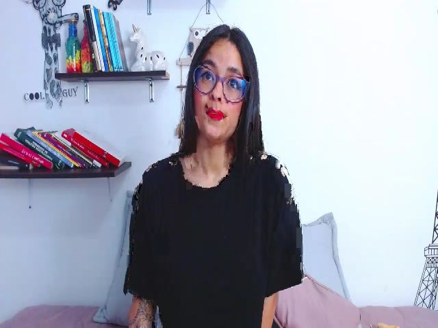 Live sex webcam photo for Alaska_Rosse #273775350