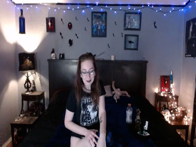 Live sex webcam photo for AlchemyBlue #271945575