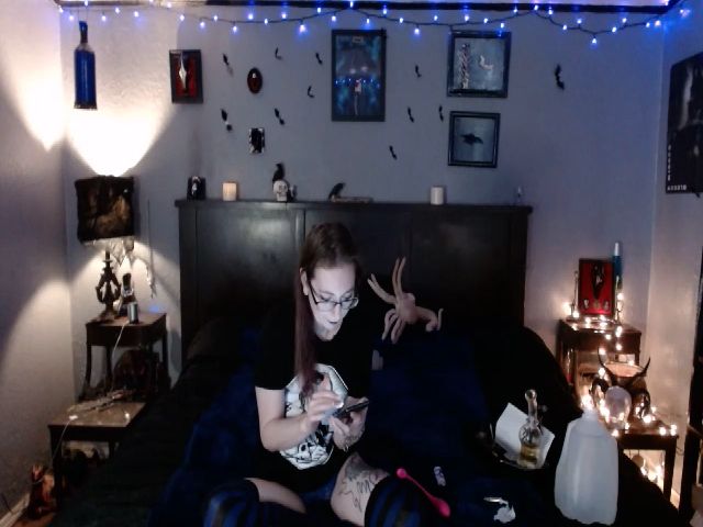 Live sex webcam photo for AlchemyBlue #272307511