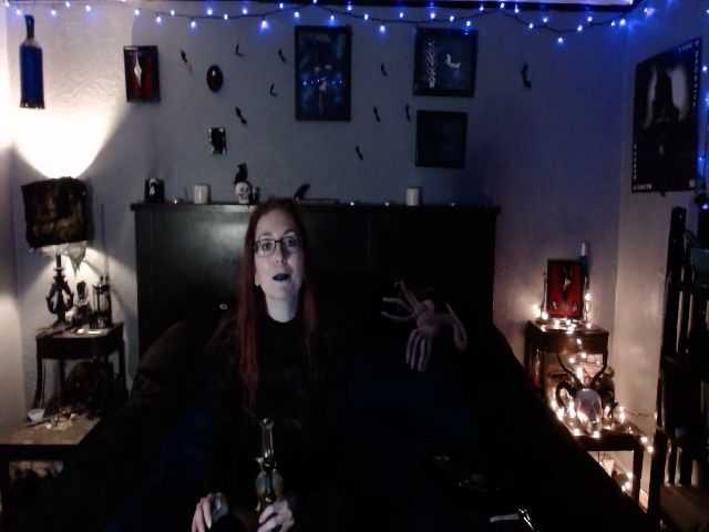 Live sex webcam photo for AlchemyBlue #272540678