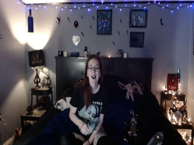 Live sex webcam photo for AlchemyBlue #272619859