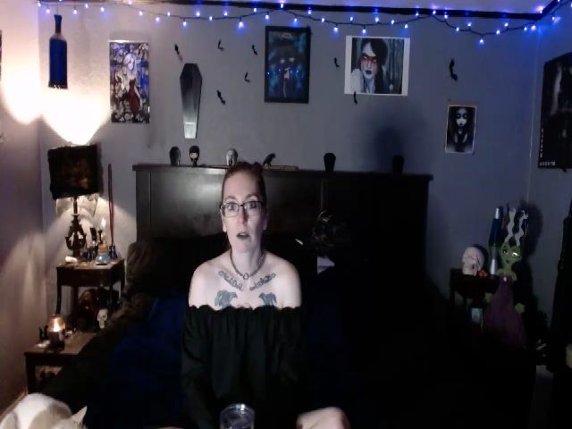 Live sex webcam photo for AlchemyBlue #274270201