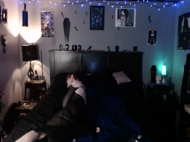 Live sex webcam photo for AlchemyBlue #275286739