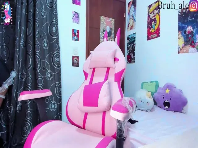 Live sex webcam photo for Ale_bunny1 #273010755