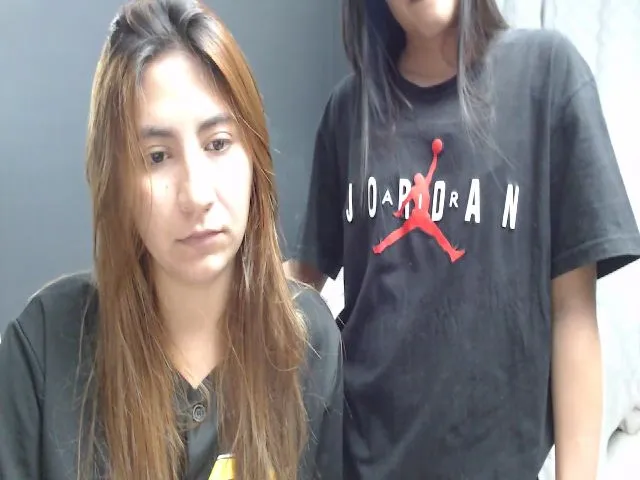 Live sex webcam photo for Alejandra1_1 #272378619
