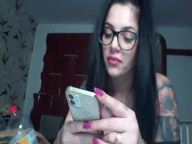 Live sex webcam photo for Alerimvip #272261240