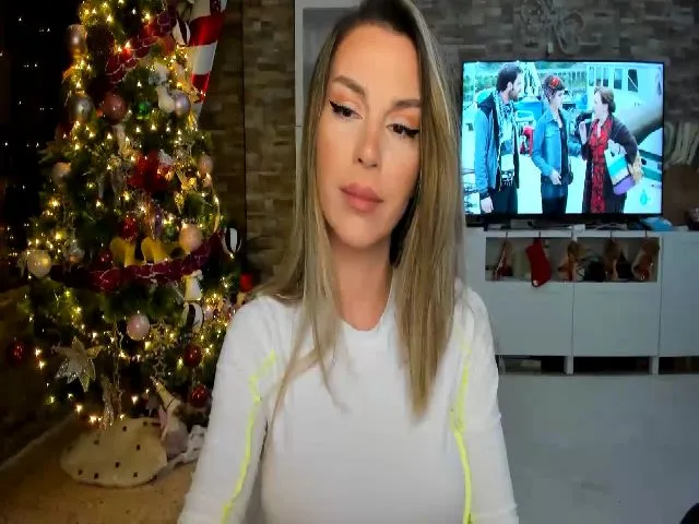 Live sex webcam photo for AlesiaTWINS #271913187
