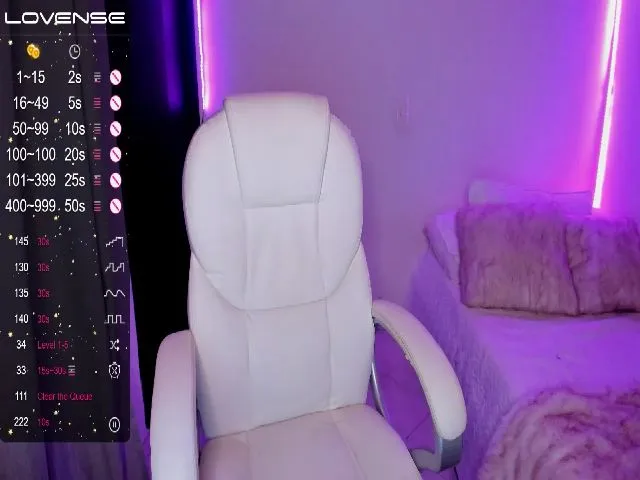 Live sex webcam photo for Alessia_baum #273919656