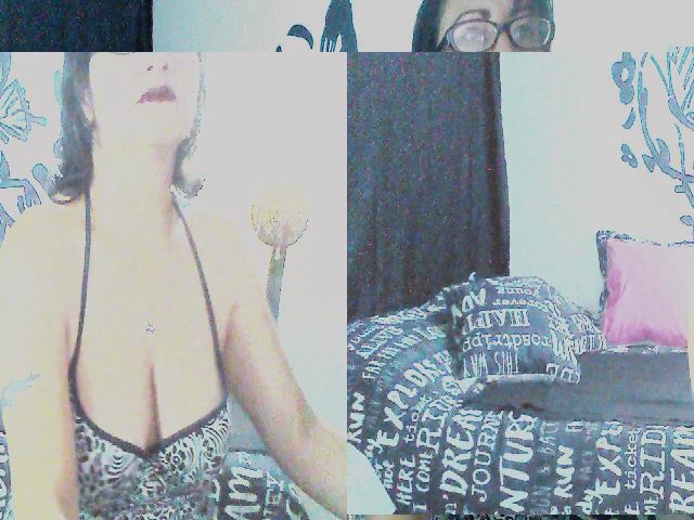 Live sex webcam photo for Alessiaboobs #271971797