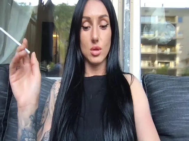 Live sex webcam photo for AlexaAlexx #273814048