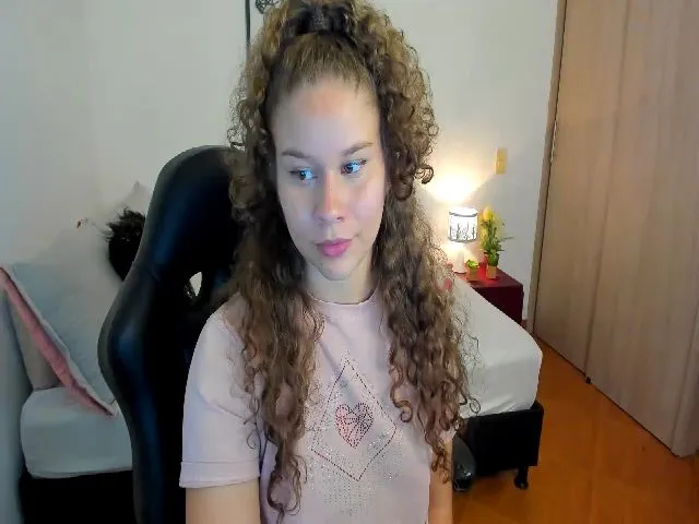 Live sex webcam photo for Alexajr #274162080