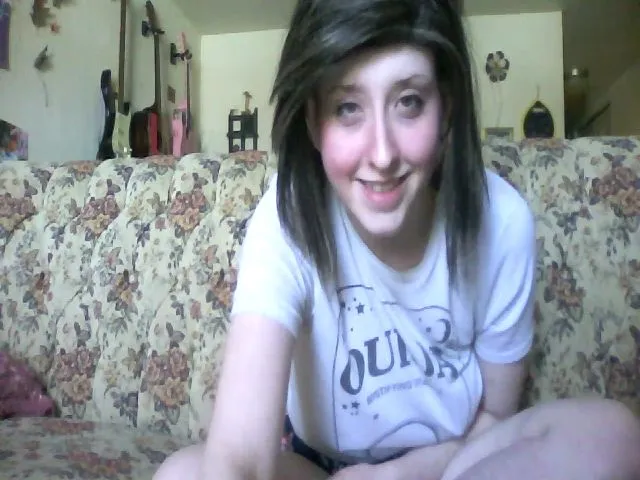 Live sex webcam photo for Alexiaishot #272151241