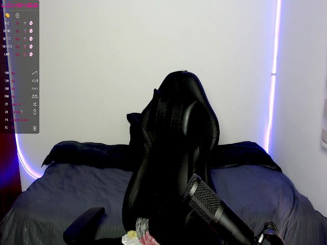 Live sex webcam photo for AlexisVae #273460961
