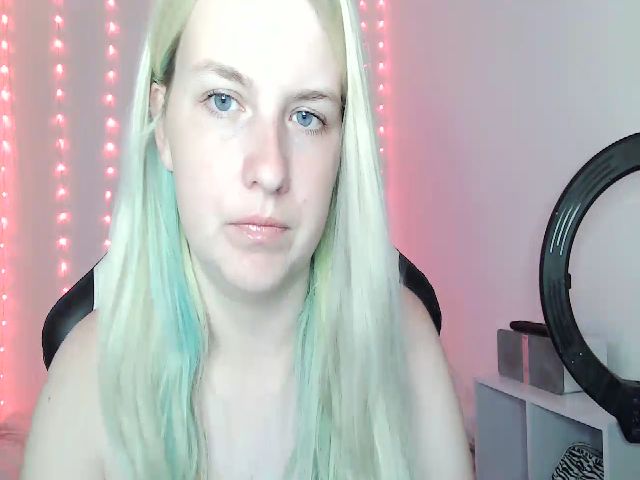 Live sex webcam photo for AlexissTaylor #274361253