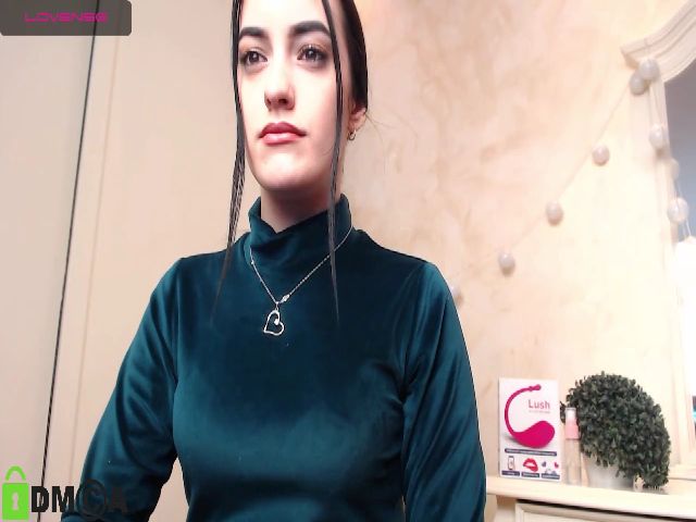 Live sex webcam photo for Alexy_69 #271790362